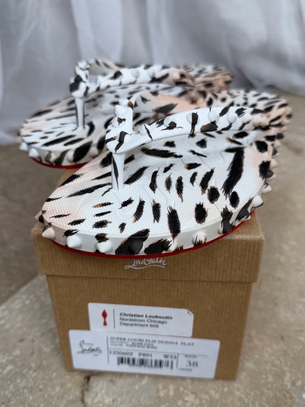 Christian Louboutin White & Black Animal Print Studded Donna Loubi Flip Flops 38 - Picture 4 of 16